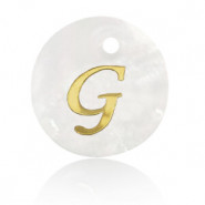 Shell pendant 15mm letter G Gold-White